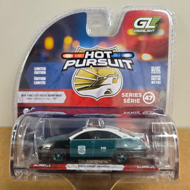 #43050-B - 1/64th scale NYPD 2014 Ford Police Interceptor Sedan (Vintage Tribute Livery)