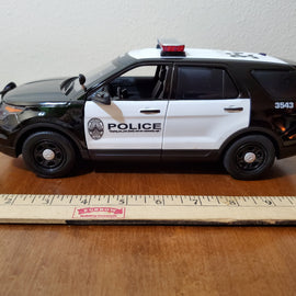 Custom 1/18th scale Austin, Texas Police Ford Police Interceptor Utility diecast car