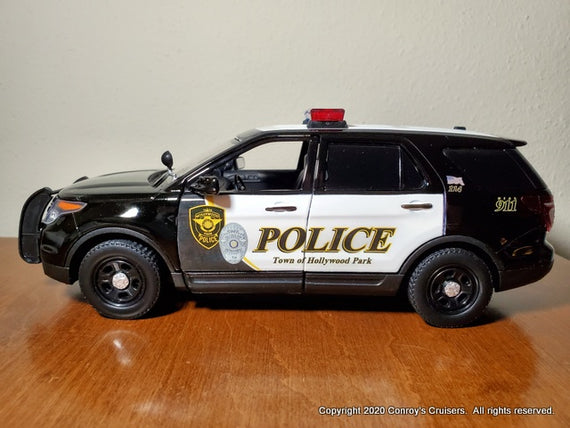 Custom 1/24th scale Hollywood Park, Texas Police Ford Police Interceptor Utility diecast car with working lights