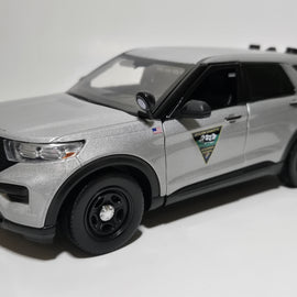 Custom 1/24th scale South Dakota Highway Patrol 2022 Ford Police Interceptor Utility slicktop diecast model