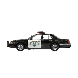 #1131002 - 1/24th scale California Highway Patrol 1998 Ford Crown Victoria Police Interceptor