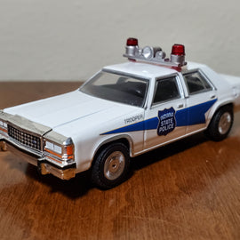 Custom 1/64th scale Indiana State Police 1980s Ford LTD Crown Victoria