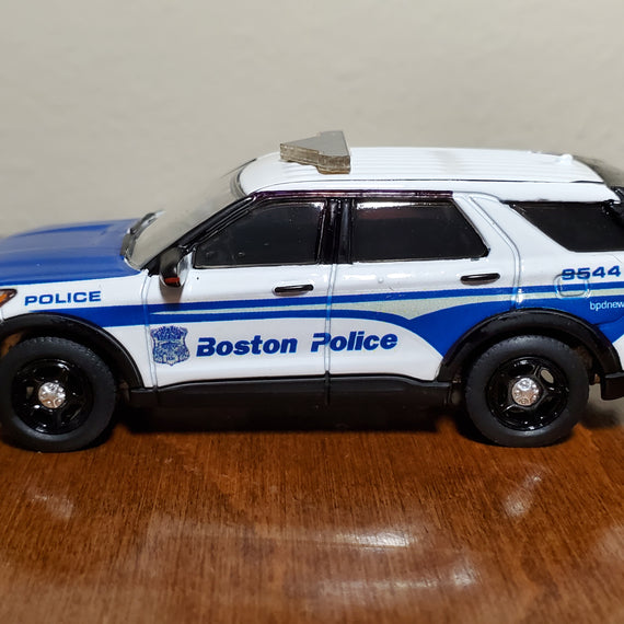 Custom 1/64th scale Boston, Massachusetts Police 2022 Ford Police Interceptor Utility (with Valor lightbar)
