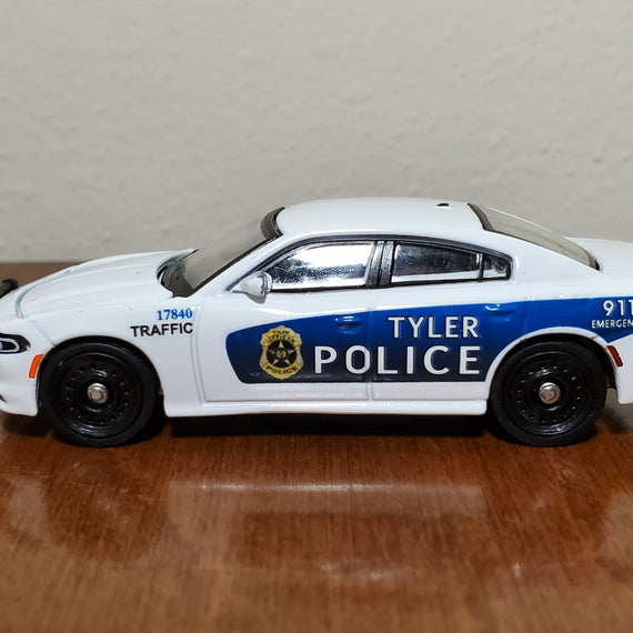 Custom 1/64th scale Tyler, Texas Police 2022 Dodge Charger Pursuit slicktop