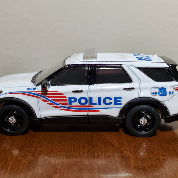 Custom 1/64th scale Washington, DC Metro Police 2022 Ford Police Interceptor Utility