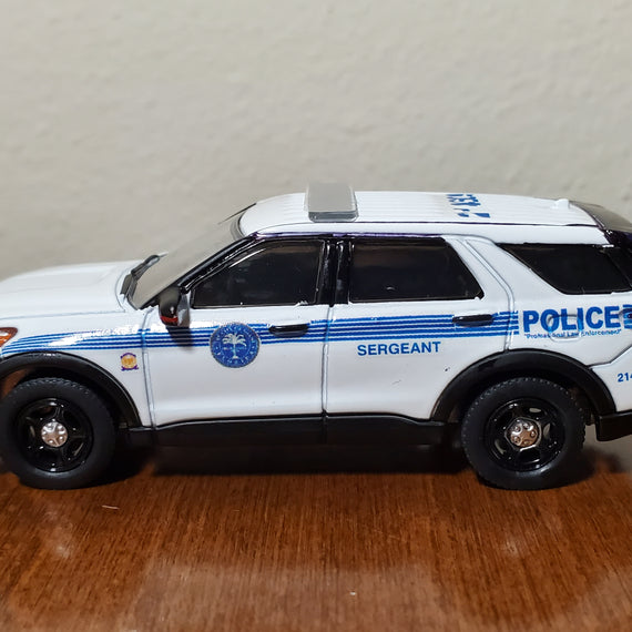 Custom 1/64th scale Miami, Florida Police Sergeant 2022 Ford Police Interceptor Utility