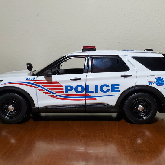 Custom 1/24th scale Washington, DC Metro Police 2022 Ford Police Interceptor Utility