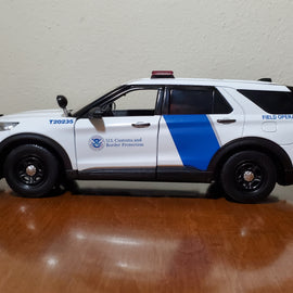 Custom 1/24th scale United States Customs and Border Protection 2022 Ford Police Interceptor Utility