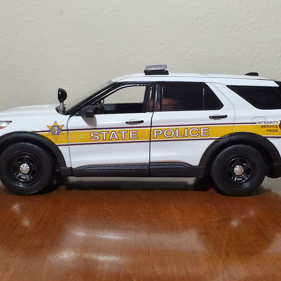 Custom 1/24th scale Illinois State Police 2022 Ford Police Interceptor Utility