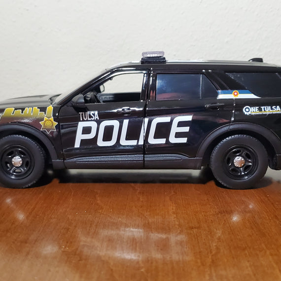Custom 1/24th scale Tulsa, Oklahoma Police 2022 Ford Police Interceptor Utility