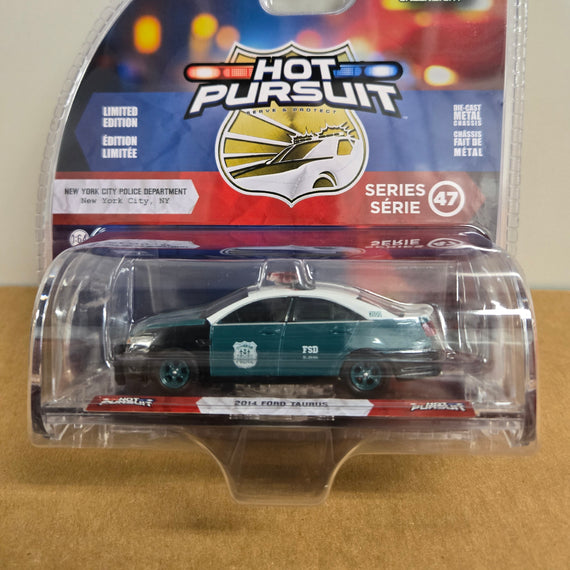 #43050-B - 1/64th scale NYPD 2014 Ford Police Interceptor Sedan (Vintage Tribute Livery)