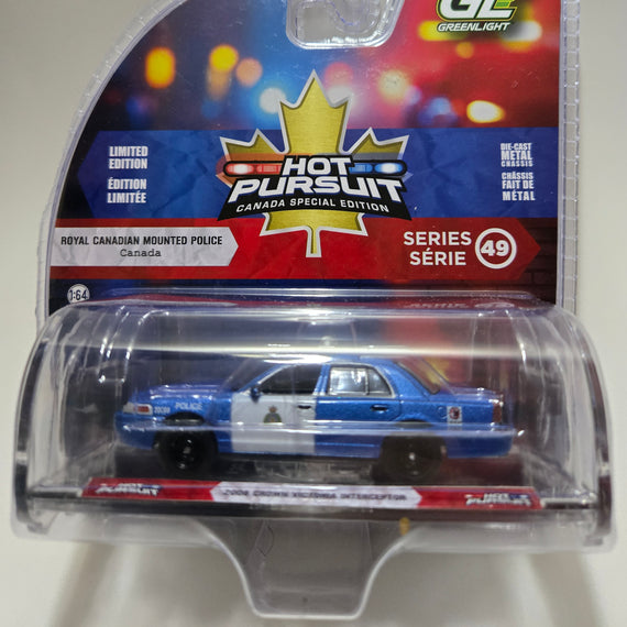 #43065-B - 1/64th scale Royal Canadian Mounted Police (RCMP) 2008 Ford Crown Victoria Police Interceptor