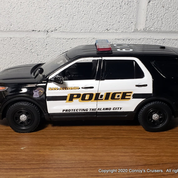 Custom 1/24th scale San Antonio, Texas Police Ford Police Interceptor Utility diecast car