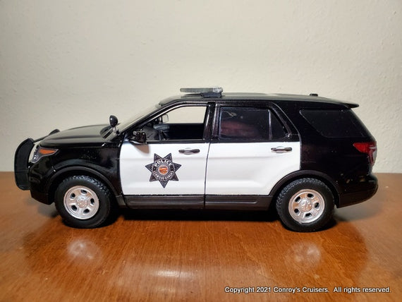 Custom 1/24th scale Leawood, Kansas Police Ford Police Interceptor Utility diecast car (2020 graphics)