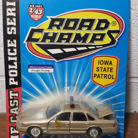1/43rd scale Iowa State Patrol older Ford Crown Victoria (blue card)